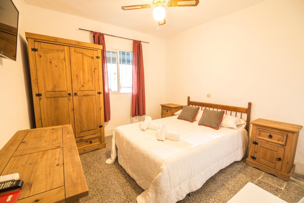 Pension Riad Mediterraneo Barbate Esterno foto